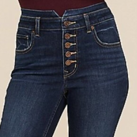 Maurices Cool Comfort High Rise Button Fly Cropped Jeans - 2 - Picture 5 of 7